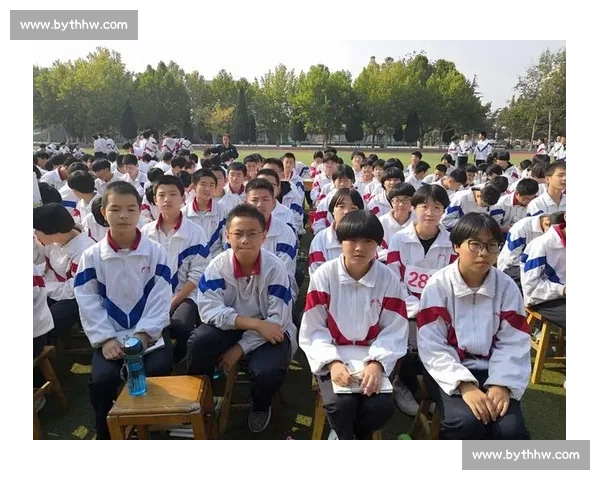 粉丝狂欢！电竞周报带你感受现场的激情与呐喊